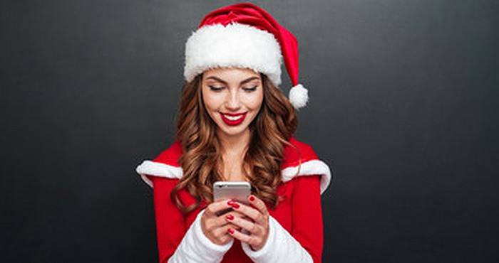 Get into Christmas Mood with the Help of Technology